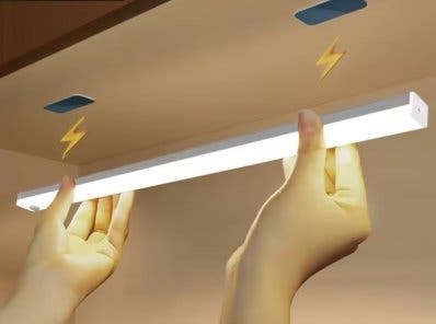 Uppladdningsbar LED-lampa 20 cm med rörelsesensor