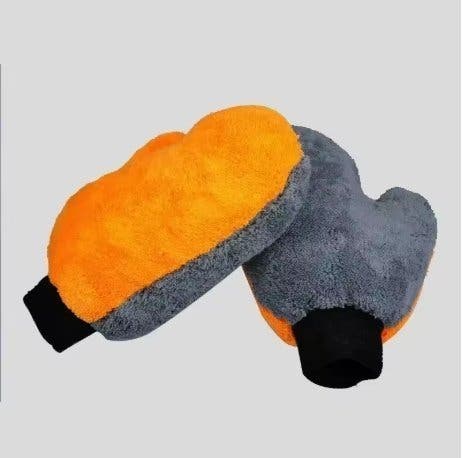 Dubbelsidig biltvätthandske i mikrofiber