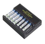 Batteriladdare för AA/AAA med 8 fack