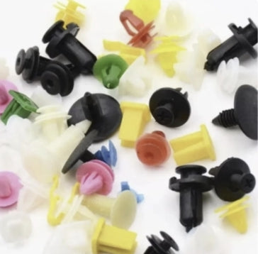 Plastclips till bil 100 st – blandade storlekar och färger