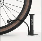 Mini cykelpump 80 PSI – portabel handpump för cykel och boll